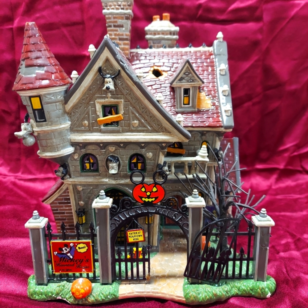 Department 56 Snow Village Mickey's Haunted House